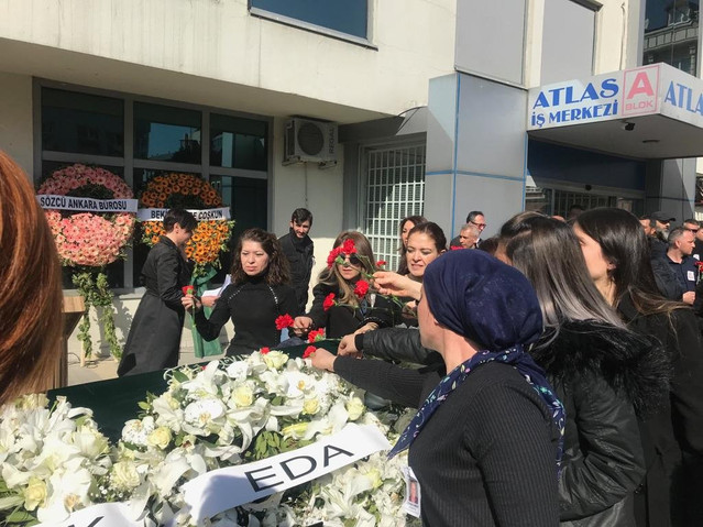 Ertuğrul Akbay son yolculuğuna uğurlandı! Törene kimler katıldı? - Resim : 3