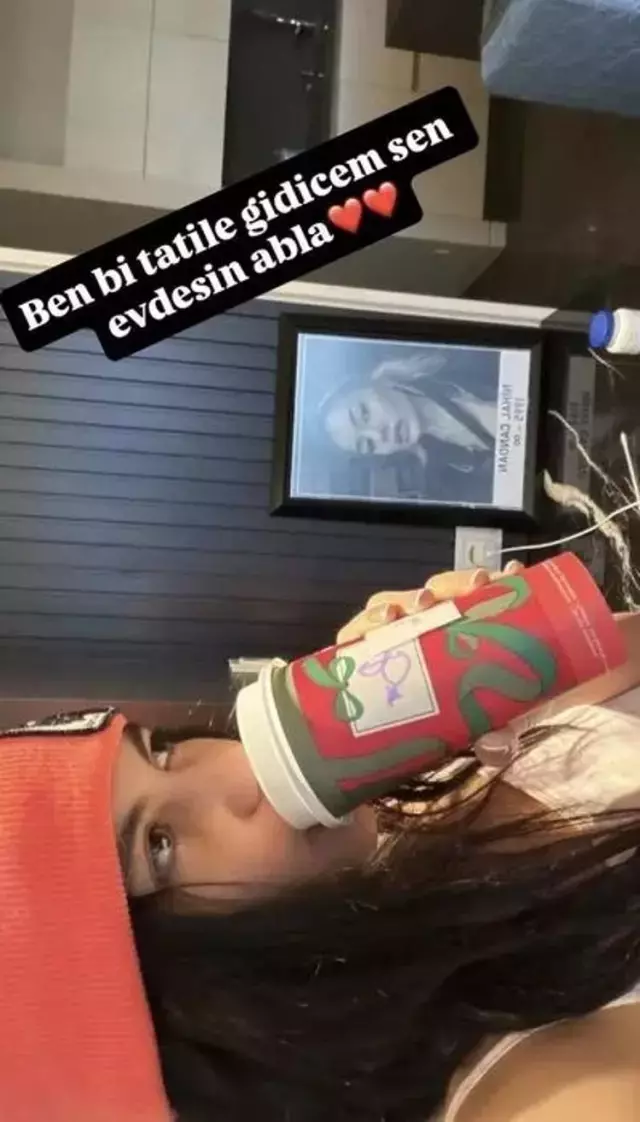 Bahar Candan'dan pes dedirten paylaşım! - Resim : 1