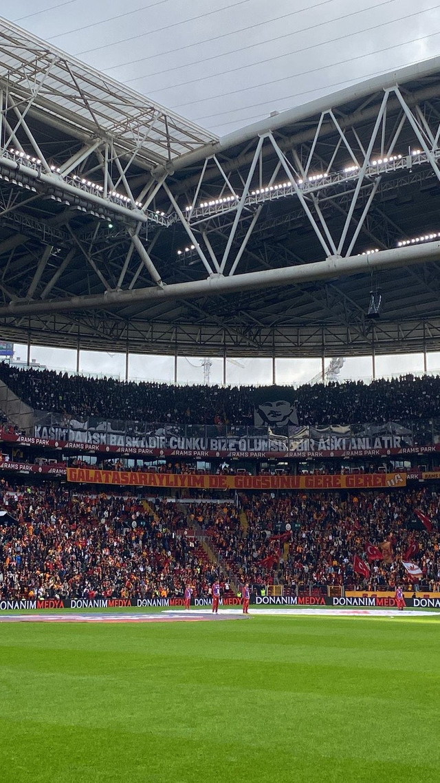 Galatasaray-Samsunspor maçında Atatürk unutulmadı... Muhteşem görsel şölen: Yiğidim aslanım burada.. - Resim : 6
