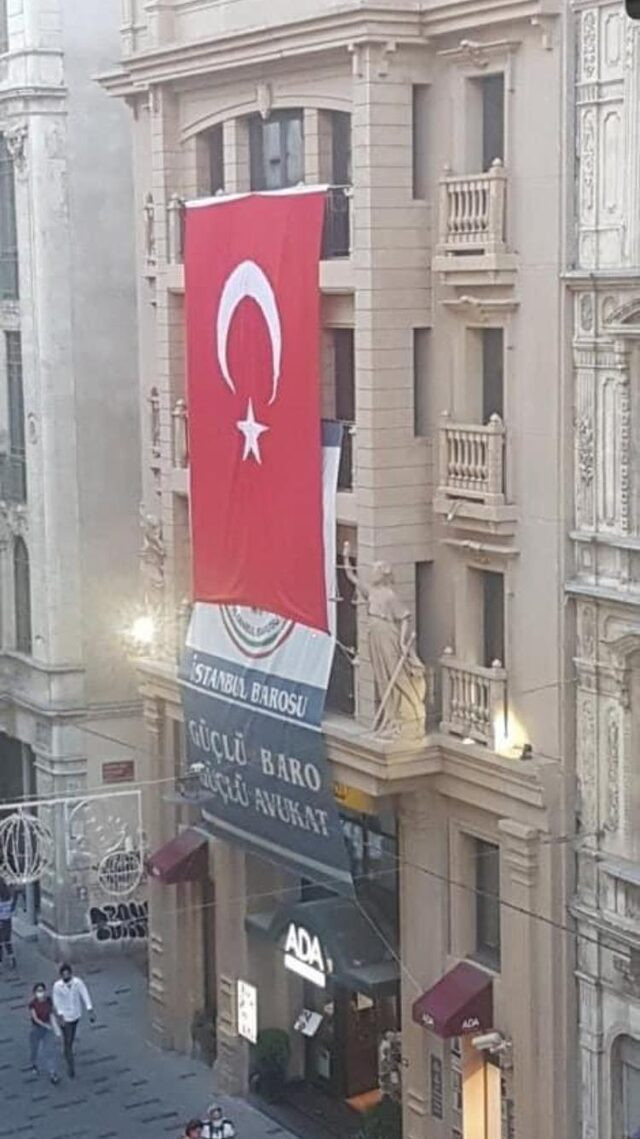 Ebru Timtik posteriyle ilgili İstanbul Barosu'ndan açıklama - Resim : 2