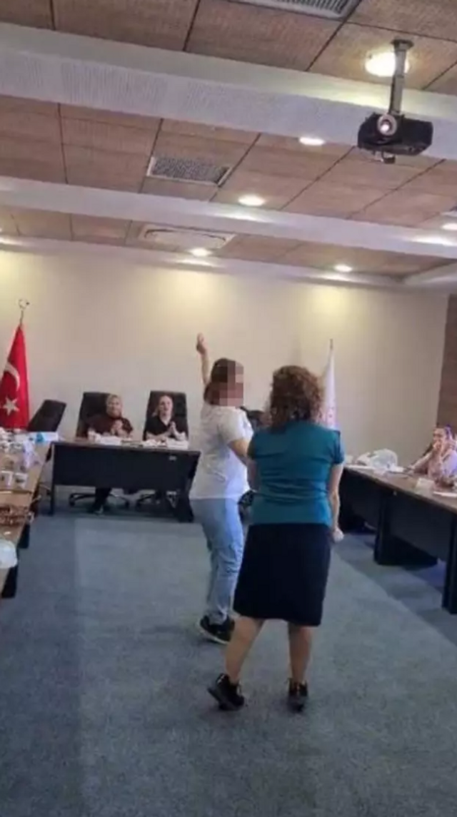 10 Kasım'da oyun havalı skandal çiğ köfte partisi! Valilik harekete geçti - Resim : 1