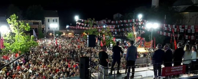 Özel'den Şile'de net 'komisyon' mesajı: "CHP'nin olduğu yerden değil olmadığı yerden korkun" - Resim : 3
