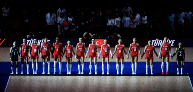 Brezilya'yı geçemediler... Filenin Sultanları ilk kez mağlup oldu! - Resim : 1