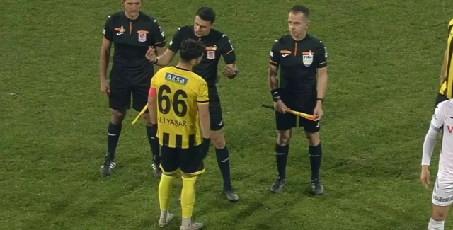 Süper Lig'de yeni kriz! Kulüp başkanı, takımını sahadan çekti - Resim : 1