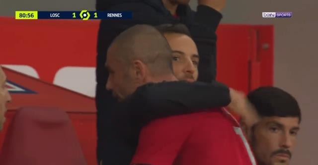 Tabelada numarası yandı, stat ayağa kalktı! Burak Yılmaz kafasına vura vura oyundan çıktı - Resim : 4