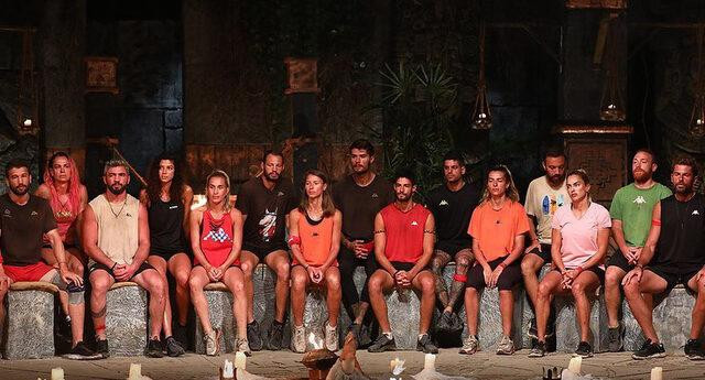 Survivor’da sürgün adasına giden isimden sert tepki! ‘Takım olmayı beceremiyorlar…’ - Resim : 4