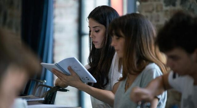 Cansu Dere ve Tolga Sarıtaş, Ferhat ile Şirin için buluştu! - Resim : 3