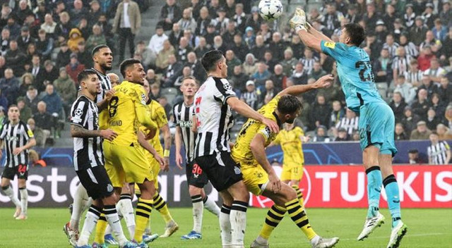 İngiliz devine evinde şok! İşte Şampiyonlar Ligi'nde gecenin sonuçları... - Resim : 1