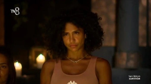 Survivor 2023'te flaş ayrılık! Hangi ünlü isim, Survivor adasına veda etti? - Resim : 1