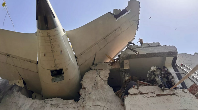 Pilot hatası mı? 270 kişinin öldüğü uçak kazasında yeni ayrıntı! - Resim : 1