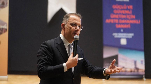 Bakan Tun&ccedil;, Murat &Ccedil;alık iddialarına sert &ccedil;ıktı: "S&ouml;z konusu değil" - Resim : 1