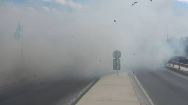 Silivri TEM Otoyolu'nda korkutan yangın - Resim : 2