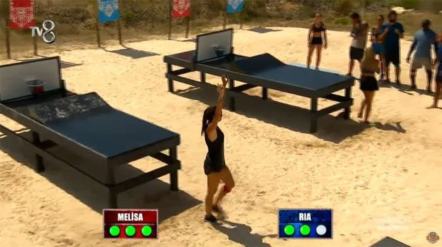 Öpüşme anları olay oldu! Survivor Melisa ve Yusuf aşk mı yaşıyor? - Resim : 2