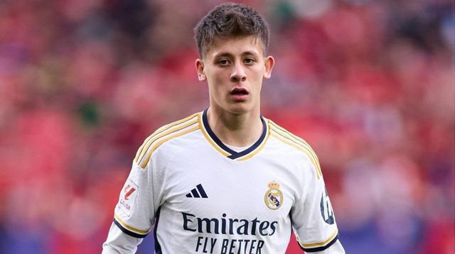 Resmen açıklandı, Hakan Çalhanoğlu'na büyük onur! Ballon d'Or'a aday gösterildi... - Resim : 1