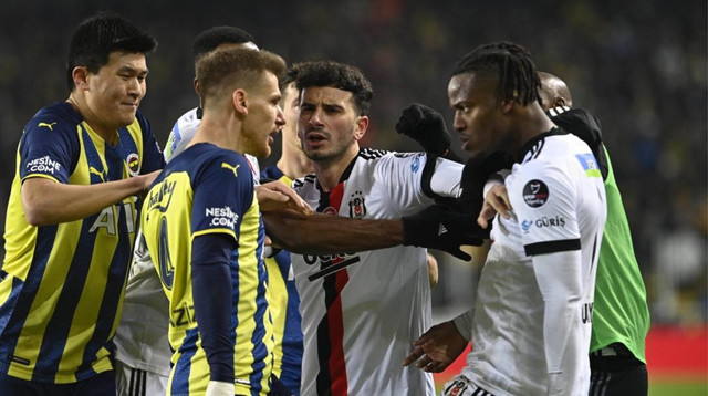 Beşiktaş-Fenerbahçe maçı öncesi yapay zekadan sürpriz tahmin! İşte ilk 11'ler... - Resim : 1