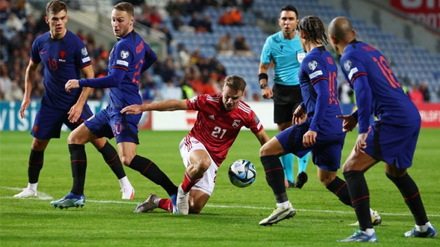 Maçı 6-0 kazanan antrenör, Türk hakeme demediğini bırakmadı - Resim : 1