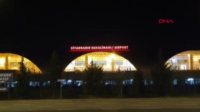 Diyarbakır Havalimanı pistinde çatlak! Facianın eşiğinden dönüldü - Resim : 3