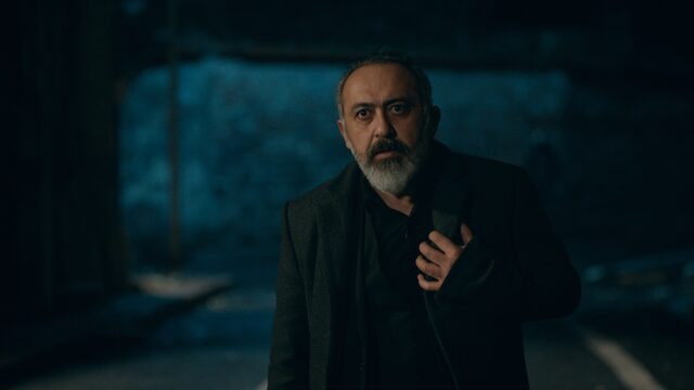 Çukur'da sürpriz aşk! Yeni bölüme öpüşme sahnesi damga vuracak! - Resim : 1