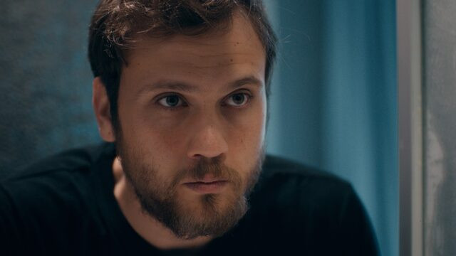 Çukur'da sürpriz aşk! Yeni bölüme öpüşme sahnesi damga vuracak! - Resim : 4