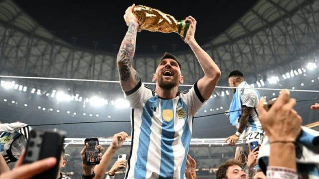Messi şokta, Dünya Kupası sahte çıktı! - Resim : 1