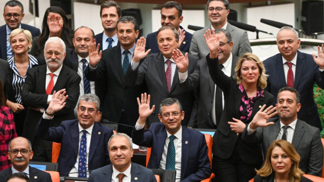 CHP'den Can Atalay hamlesi! - Resim : 1