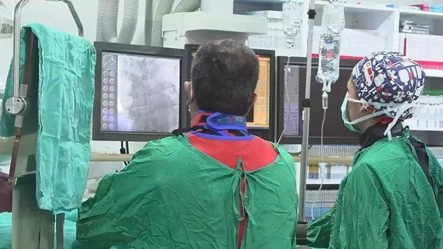 Ameliyat edilmeden kalp kapağı değiştirildi! 78 yaşındaki hasta 2 günde sağlığına kavuştu... - Resim : 1