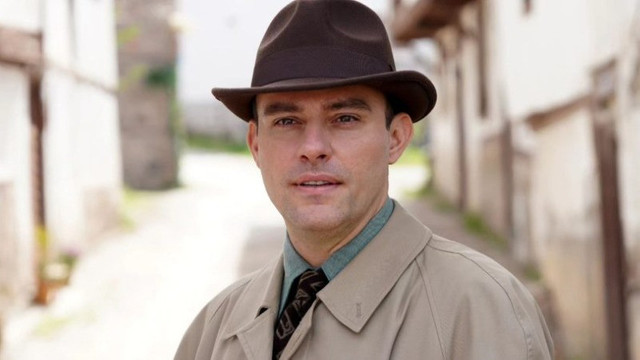 Kürk Mantolu Madonna’nın filmi geliyor: Raif Efendi belli oldu - Resim : 1