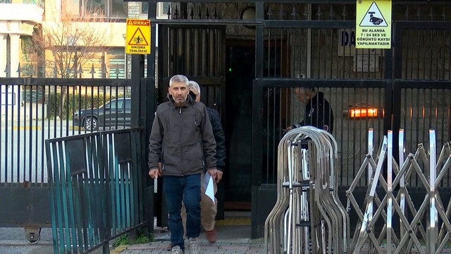 Hastanede ihmâl iddiası! Hamza bebek 4 saatlik müdahaleden sağ çıkamadı - Resim : 1