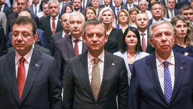 Mansur Yavaş adaylık defterini kapatmadı mı? Kulislerden sızan bomba iddia! - Resim : 1