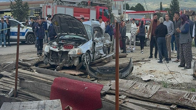 Bir ilimizde katliam gibi kaza! Çok sayıda ölü ve yaralı var - Resim : 2