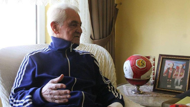 Eskişehirspor'un efsanesi hayatını kaybetti! Türk futbolunu yasa boğan ölüm... - Resim : 2