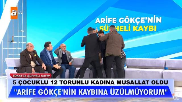 Müge Anlı'nın stüdyosu karıştı! Saldırıya uğrayınca gözyaşlarına hakim olamadı - Resim : 2