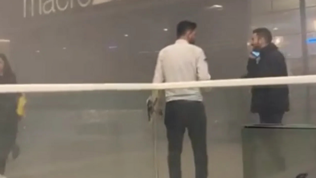 Akasya AVM'de korkutan yangın! - Resim : 1