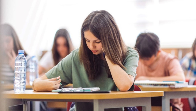 Lise ortak sınav sorularının sızdırıldığı iddia edilmişti! 6 okulda sınavlar tekrar yapılacak - Resim : 1