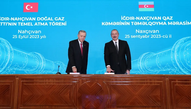 Türkiye'den Nahçıvan'a doğalgaz sevkiyatı başladı! - Resim : 1