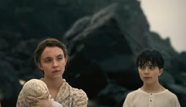 Banyo suyuyla gündem olmuştu! Sydney Sweeney bu kez saç rengiyle olay yarattı - Resim : 1