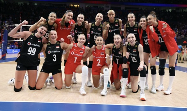 Milletler Ligi'nde fırtına estirdiler: Filenin Sultanları, Güney Kore'yi kayıpsız geçti! - Resim : 1