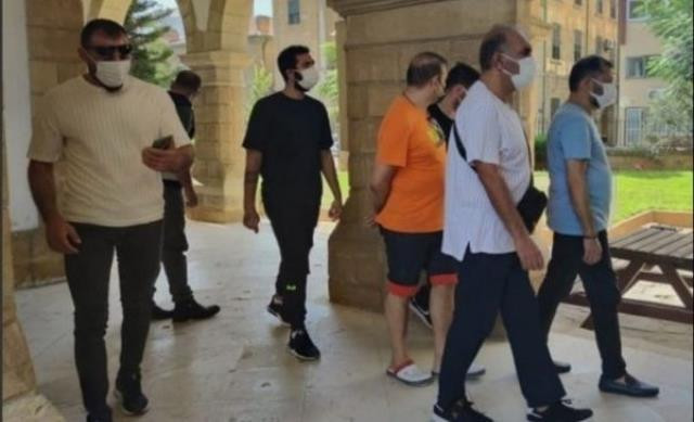 Ekibi tutuklanan Bülent Ersoy gözdağı verdi: Onlar için servetimi ortaya dökeceğim - Resim : 1