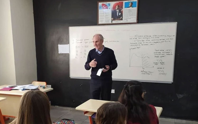 Okul müdürünü öldüren zanlının suç dosyası kabarık çıktı! - Resim : 2