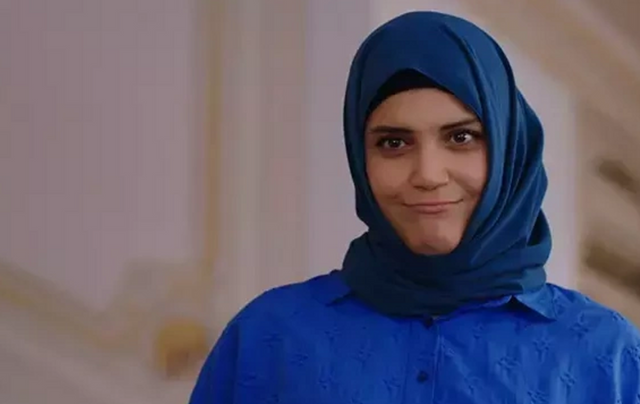 Kızılcık Şerbeti Nilay'dan eleştirilere sert tepki: "Çok biliyorsanız siz yapın" - Resim : 1