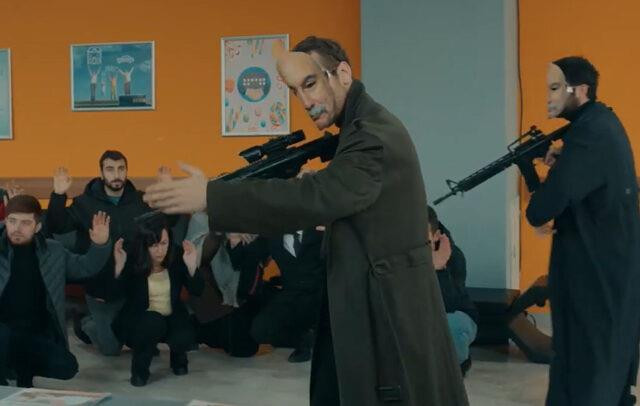 Çukur'a damga vuran soygun sahnesi! Dünyaca ünlü diziye gönderme yapıldı - Resim : 1