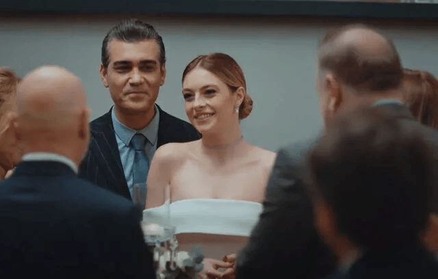 Sadakatsiz'e damga vuran sahne! Asya'dan Derin'e büyük şok! - Resim : 3