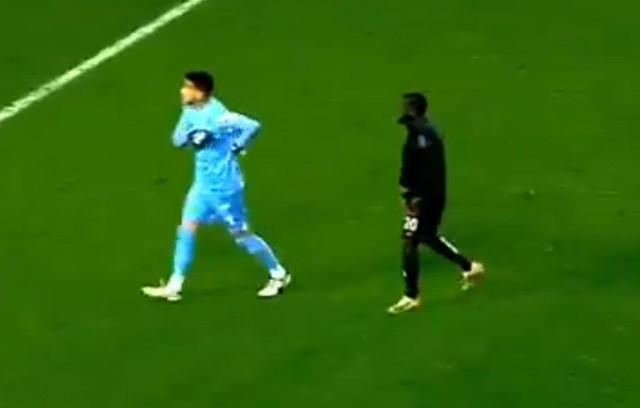 İrfan Can Eğribayat maç sonunda çıldırdı! "Önce adam olsun" - Resim : 1