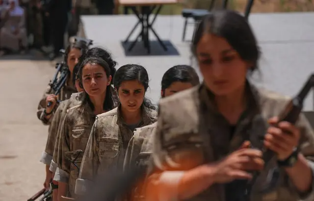 Doğu Perinçek'ten dikkat çeken 'af kanunu' önerisi! "Silah bırakanlara kucaklarımız açık" - Resim : 1