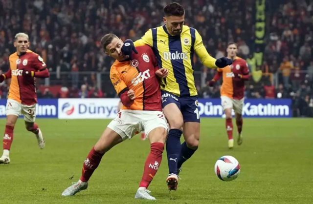 Derbide kazanan çıkmadı... Galatasaray, Fenerbahçe ile berabere kaldı - Resim : 4