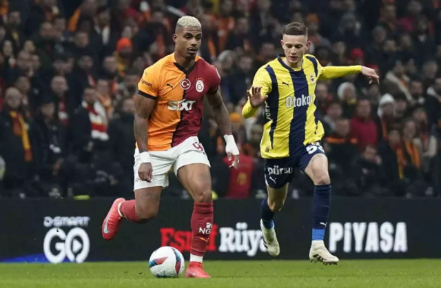 Derbide kazanan çıkmadı... Galatasaray, Fenerbahçe ile berabere kaldı - Resim : 3