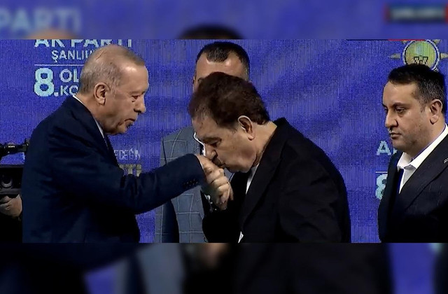 Şanlıurfa kongresine damga vuran anlar! Tatlıses açık açık sordu: Önümüzdeki dönem aday mısınız? - Resim : 2