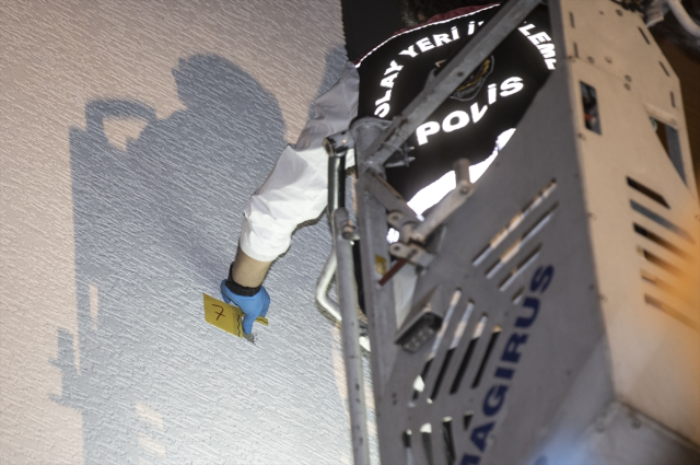 Ömer Çelik'ten AK Parti seçim bürosuna saldırıya tepki - Resim : 3