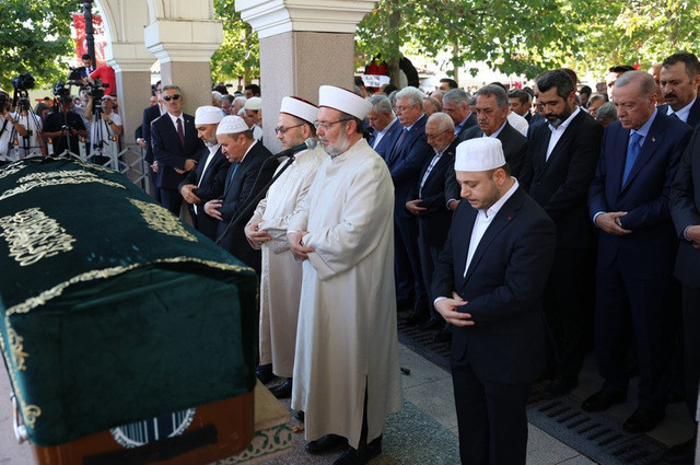 Mehmet Doğan'a son veda... Erdoğan: Dini, dili bir - Resim : 1