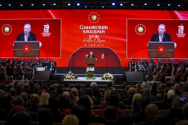 Erdoğan'dan Bahçeli'nin "Öcalan" çağrısıyla ilgili net çıkış: Yaklaşım önyargısız değerlendirilmeli - Resim : 2